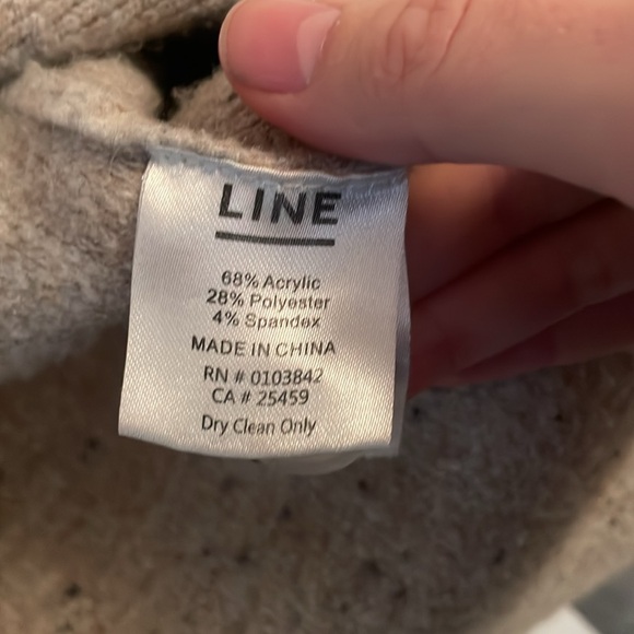 LINE - Knitted over shirt - Picture 3 of 4